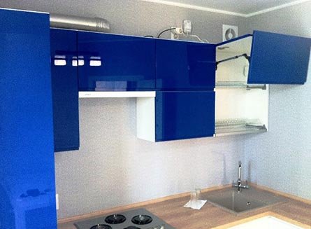 синие кухни