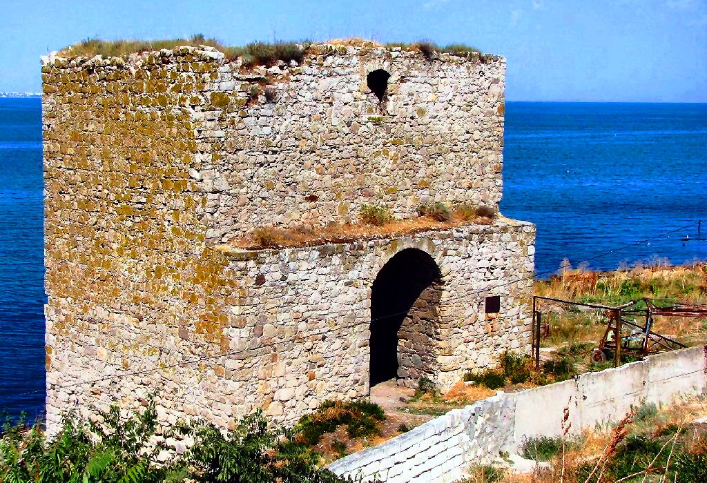 Генуэзская крепость Кафа Феодосия Крым