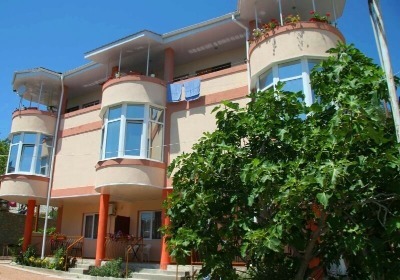 Гостевой дом Ласка Алушта