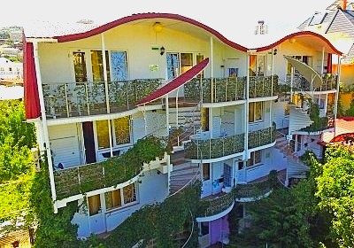 Гостевой дом Райский Уголок Алушта