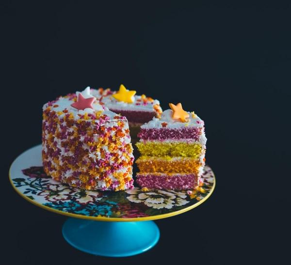 Иллюстрация к статье: Как математики нарезают торт?