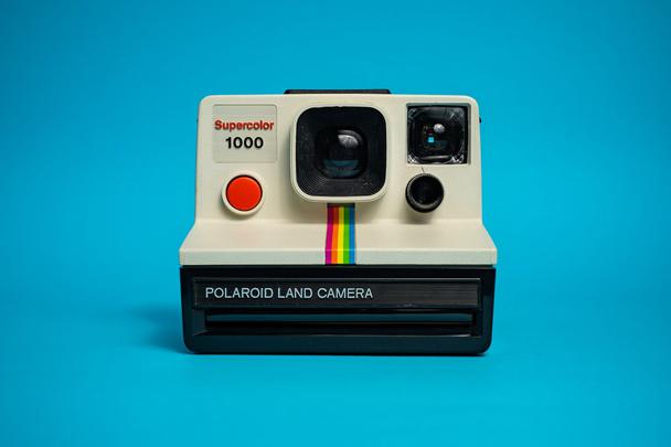 Polaroid и Kodak безуспешно пытались перейти в мир цифровой фотографии.